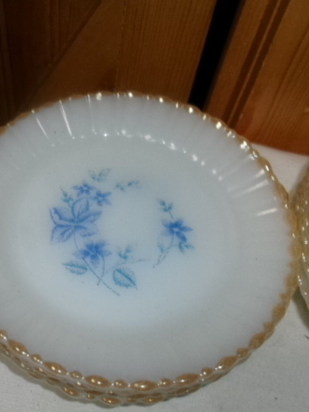 vtg Opalescent Terumasa cornflower ruffled gold trim milk glass lot 10